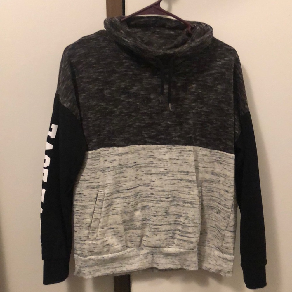 sweatshirt